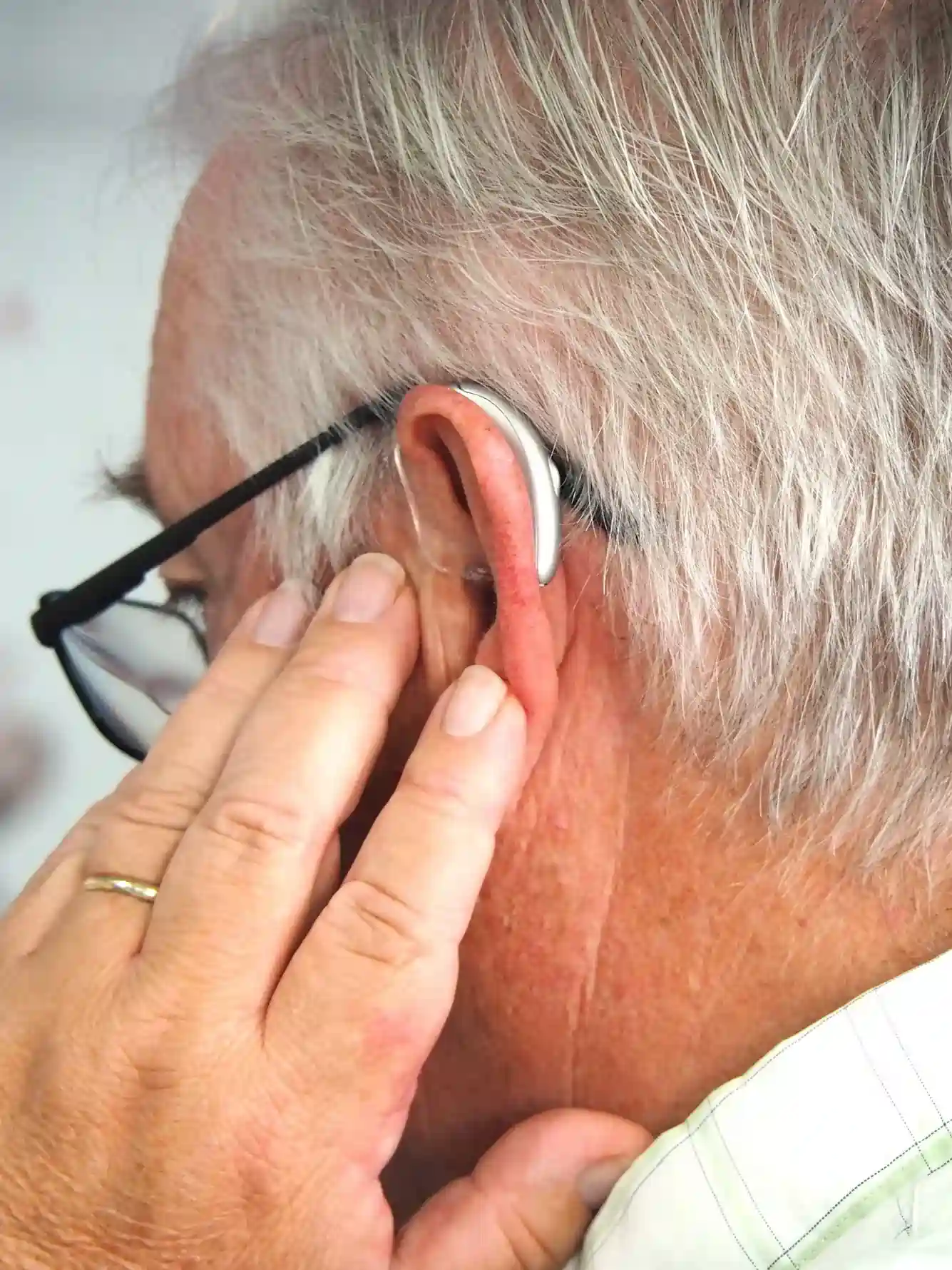 Modern hearing aid technology